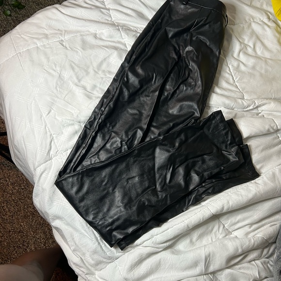Women pleather pants. Similar to pants in the model. - Picture 2 of 3